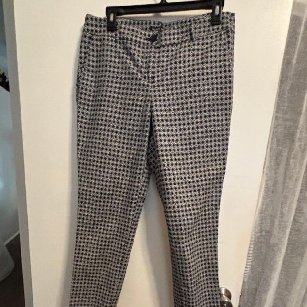 Hilary Radley Women’s Capri Pants Size 6 Blue, Black & White Stretch Spring Care